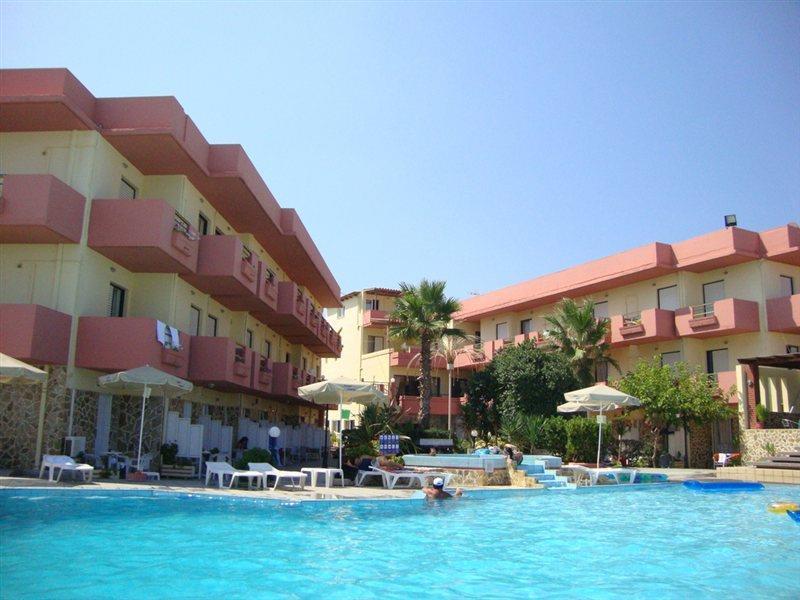 Hotel Haris On The Beach Agia Marina 외부 사진