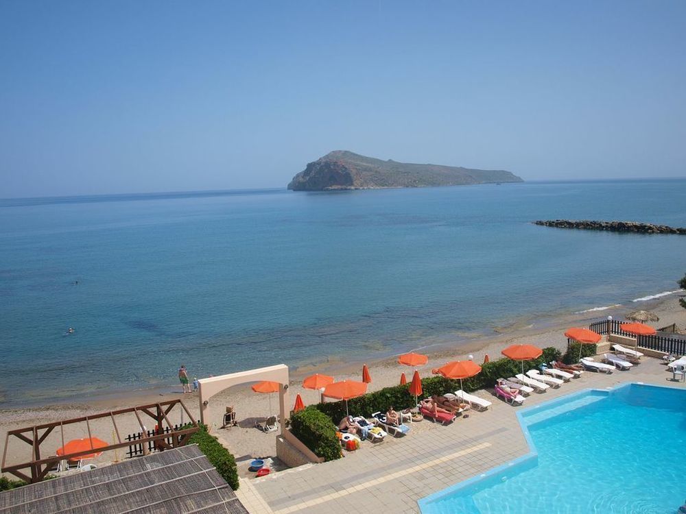 Hotel Haris On The Beach Agia Marina 외부 사진