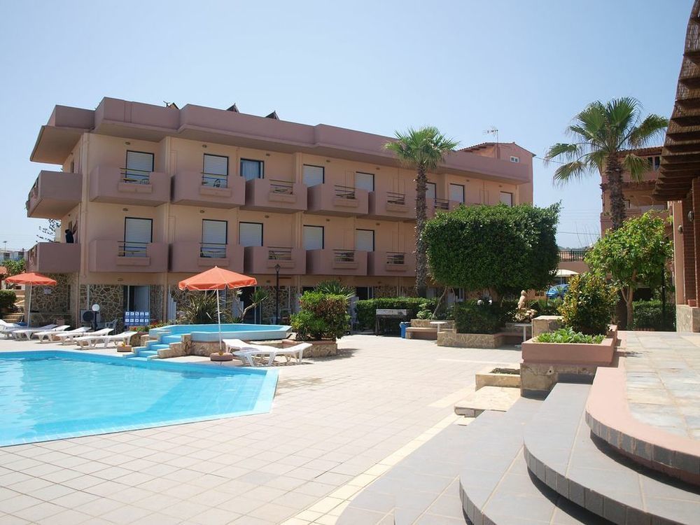 Hotel Haris On The Beach Agia Marina 외부 사진